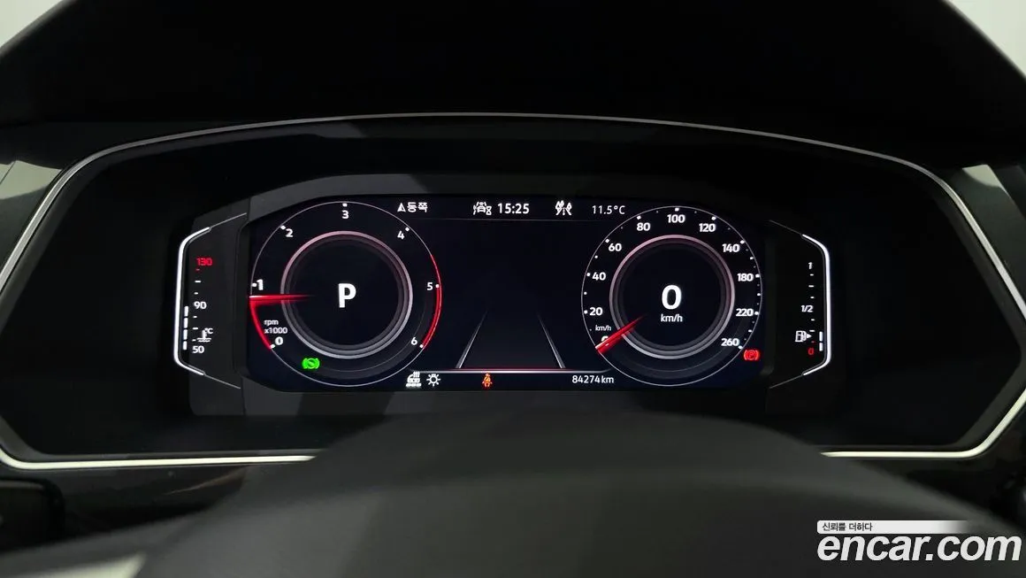 Volkswagen Tiguan — фото 5