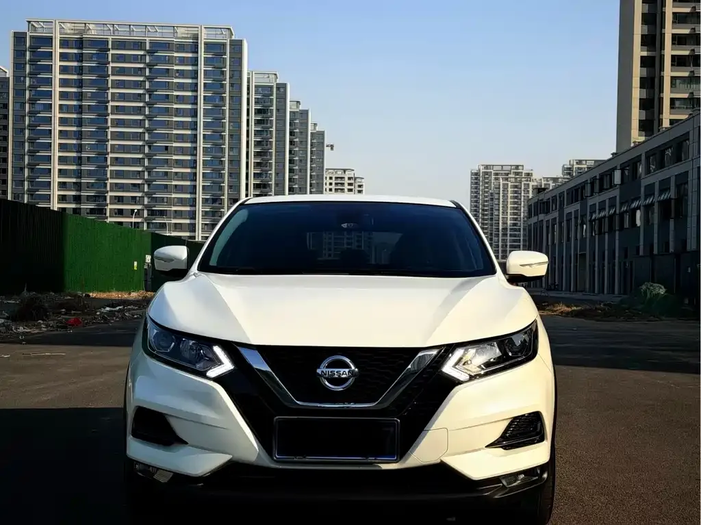 Nissan Qashqai — фото 6