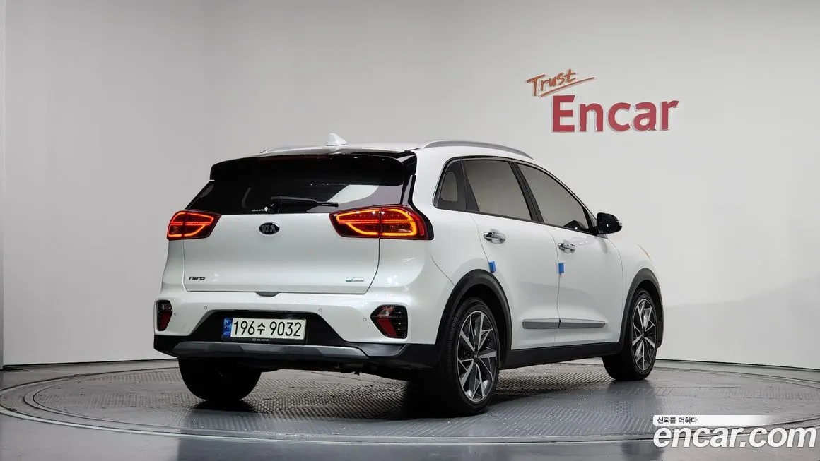 Kia Niro — фото 2