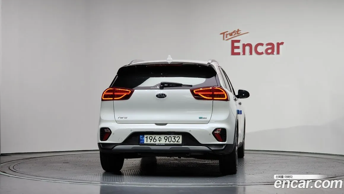 Kia Niro — фото 3