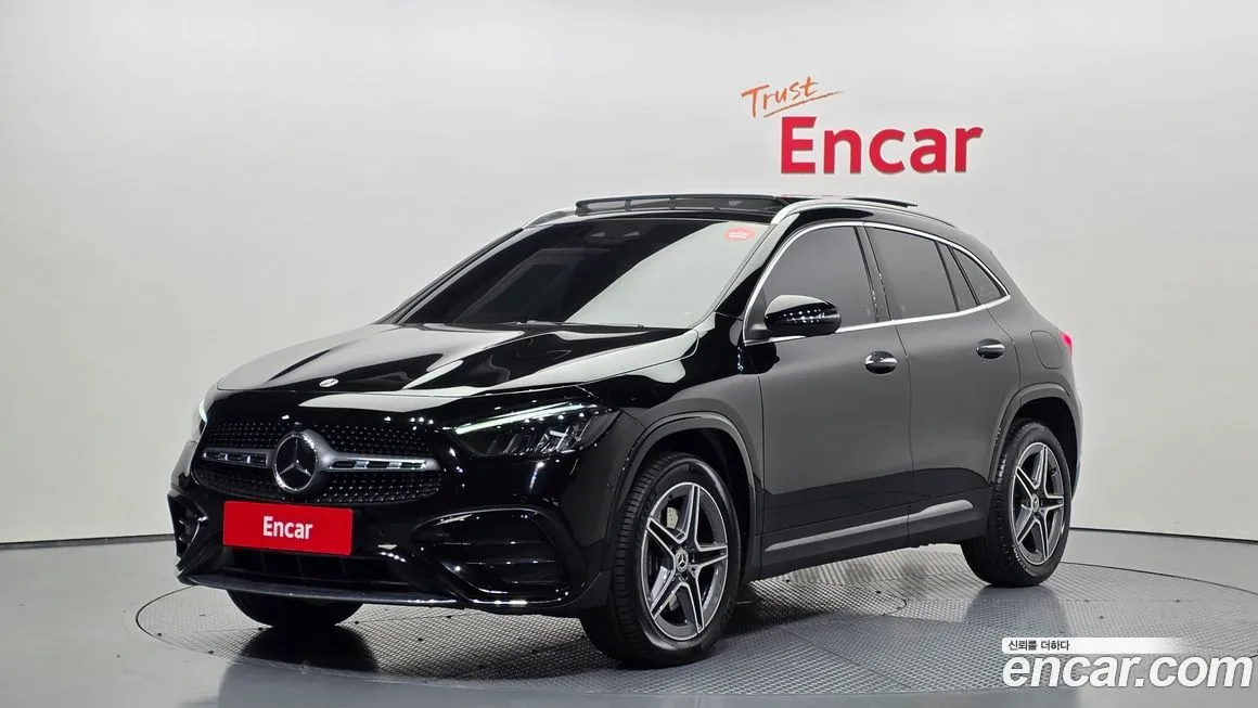 Mercedes-Benz GLA-Class — фото 1