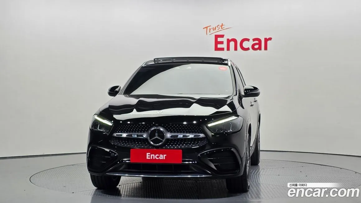 Mercedes-Benz GLA-Class — фото 7