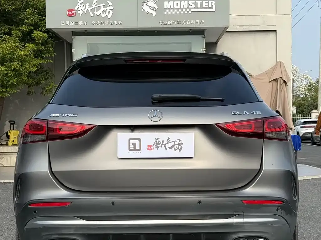 Mercedes-Benz GLA AMG — фото 7