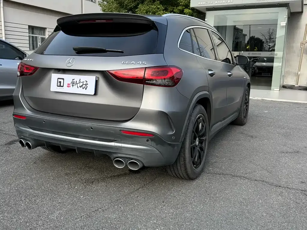 Mercedes-Benz GLA AMG — фото 4