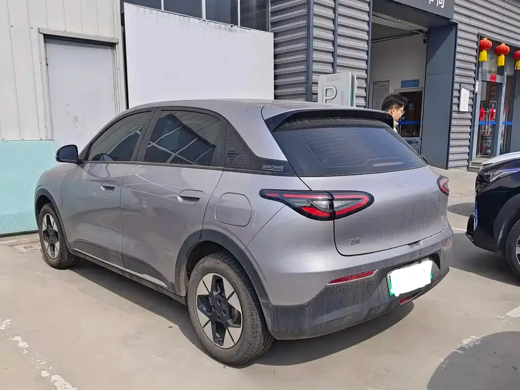 Geely Starburst — фото 4