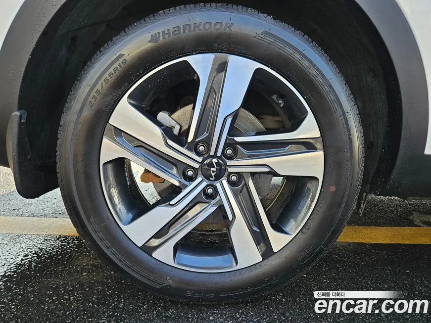 Kia Sorento — фото 10