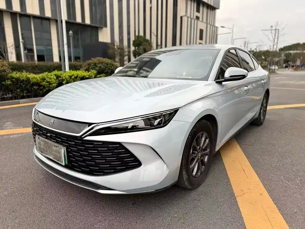 BYD Qin L — фото 1