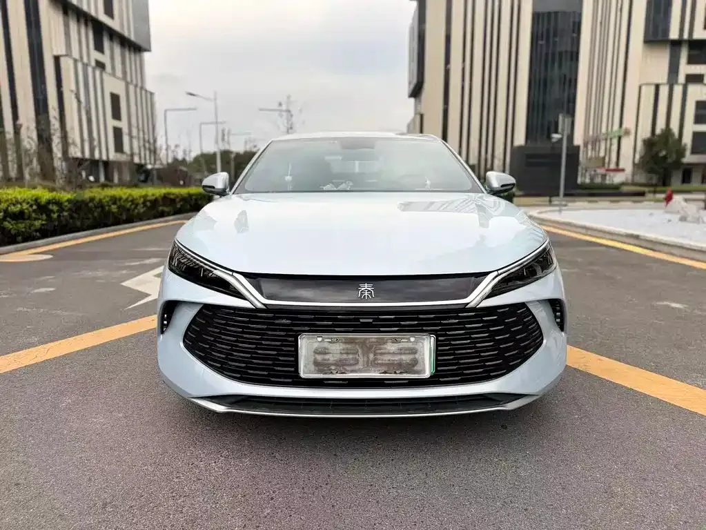 BYD Qin L — фото 6