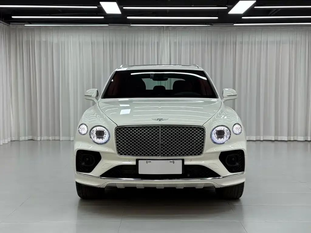 Bentley Bentayga — фото 5