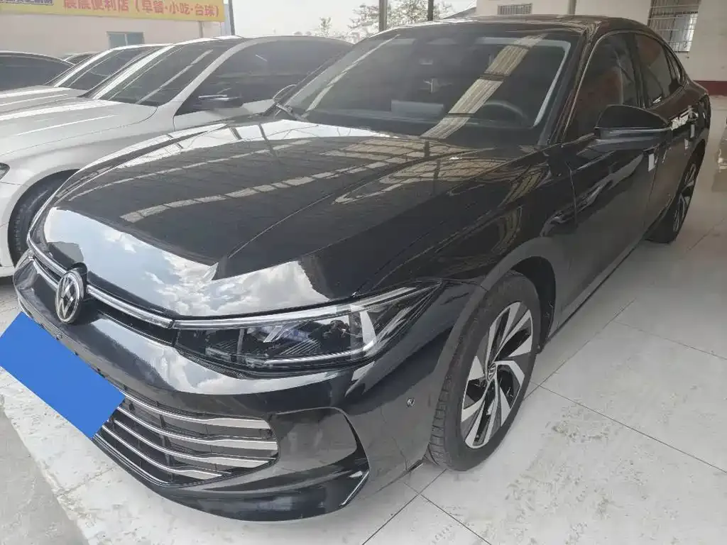 Volkswagen Passat — фото 1
