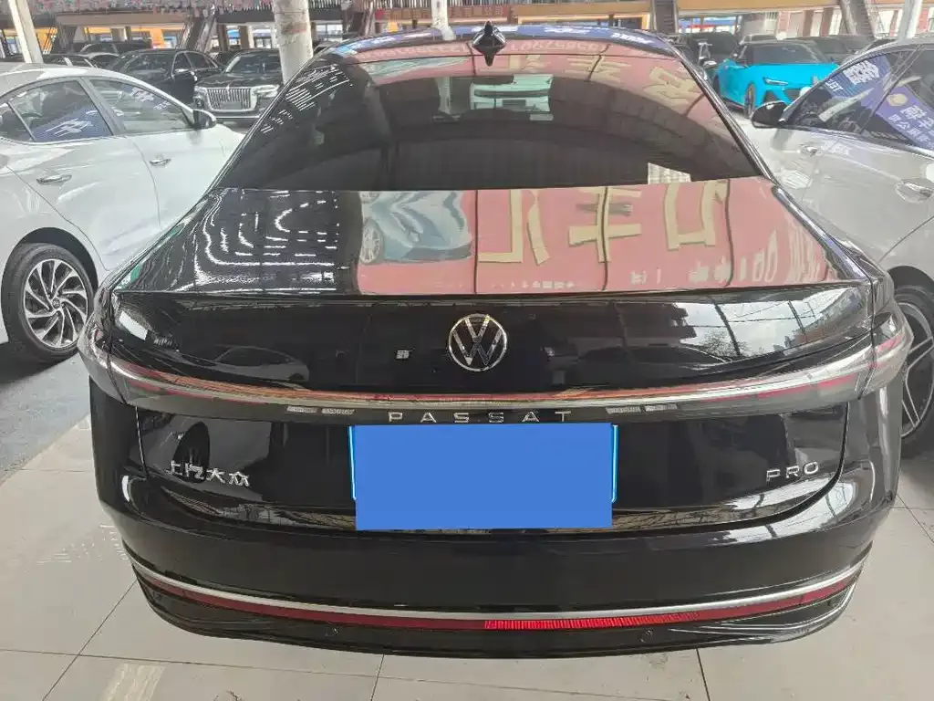 Volkswagen Passat — фото 5