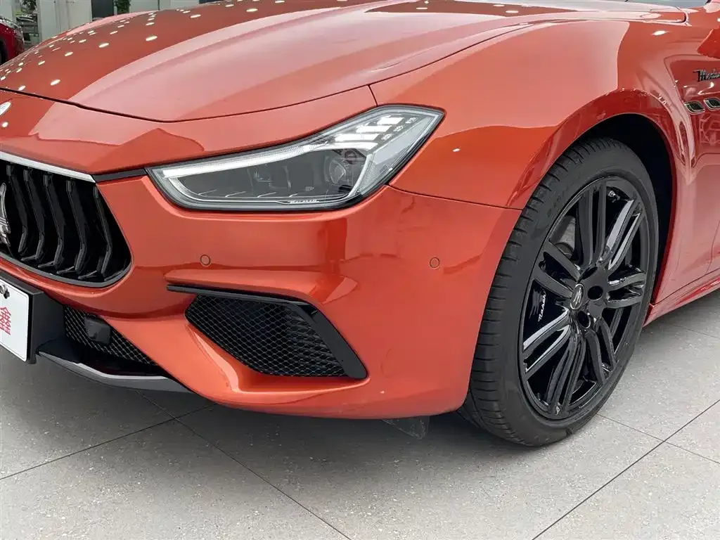 Maserati Ghibli — фото 6