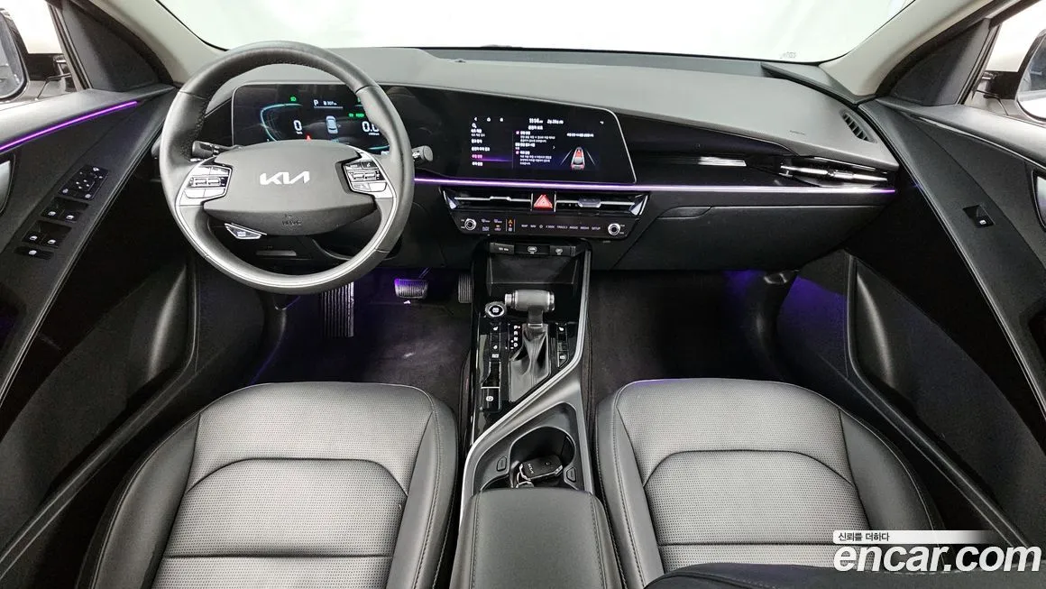 Kia Niro — фото 8
