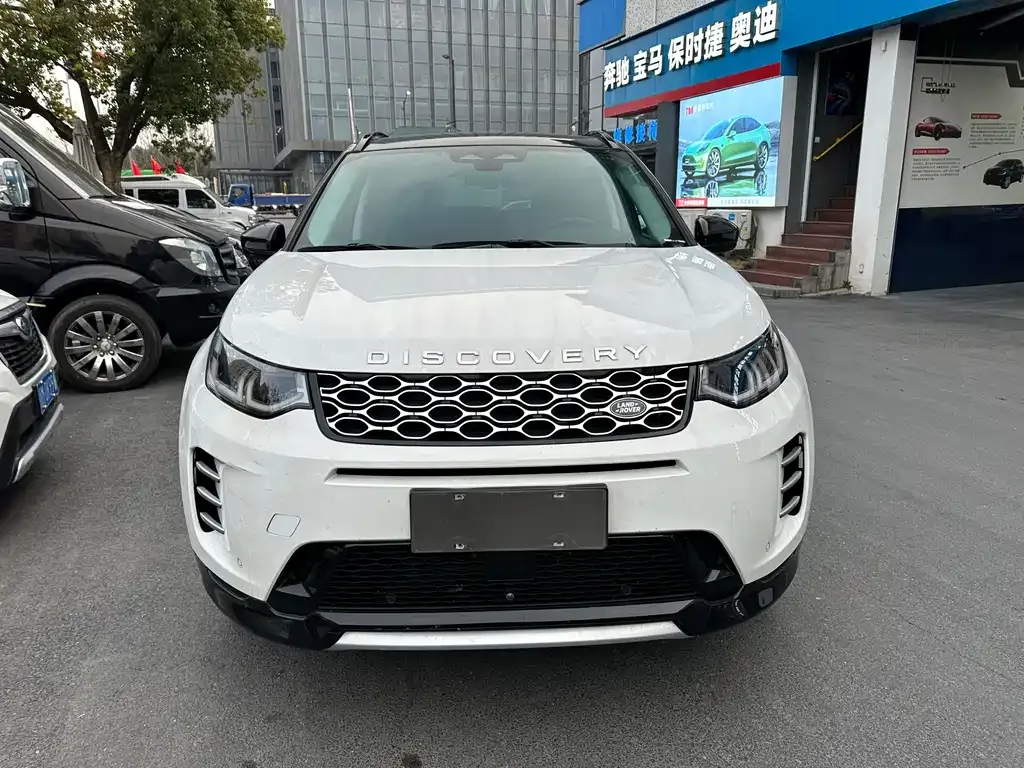 Land Rover Discovery Sport — фото 10