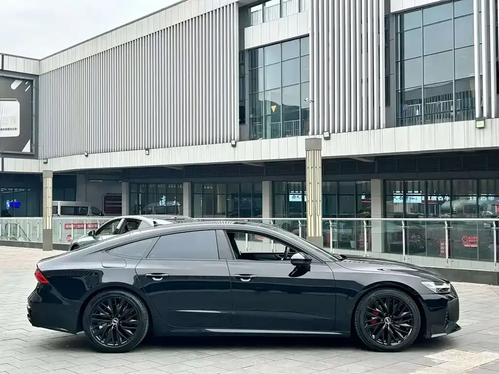 Audi A7 — фото 6