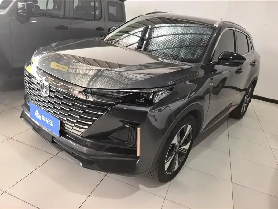 Changan CS55PLUS — фото 1