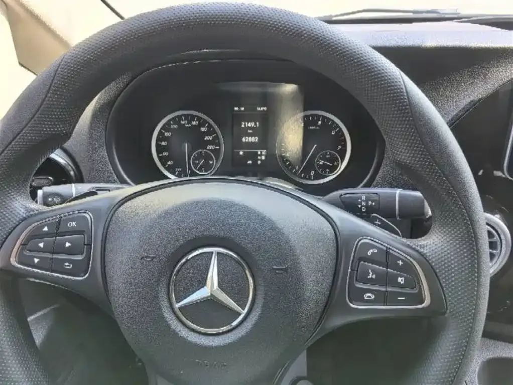 Mercedes-Benz Vito — фото 2