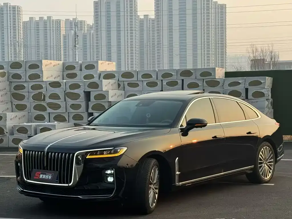Hongqi H9 — фото 1