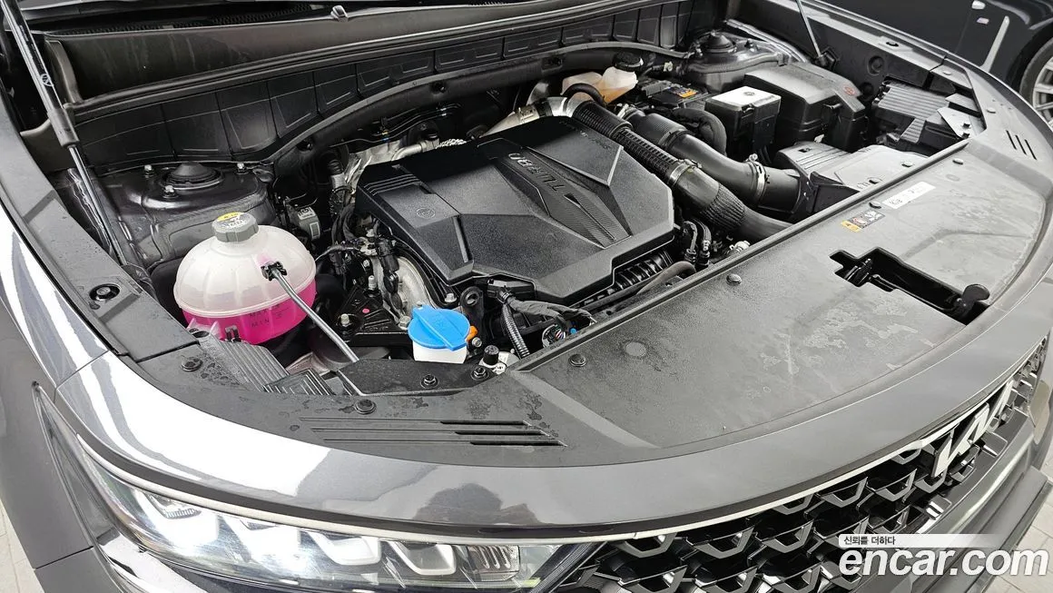 Kia Sorento — фото 9
