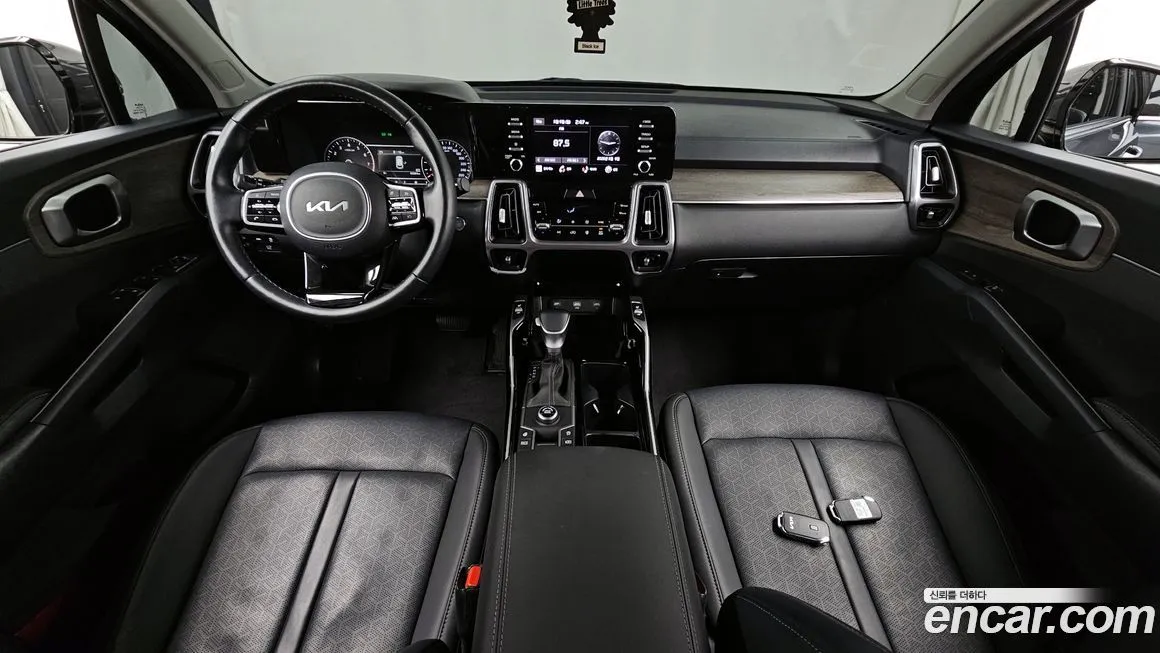 Kia Sorento — фото 5