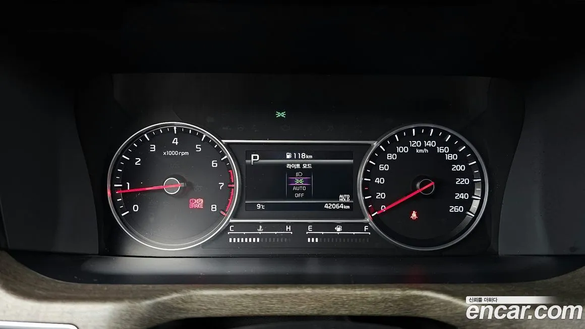 Kia Sorento — фото 3
