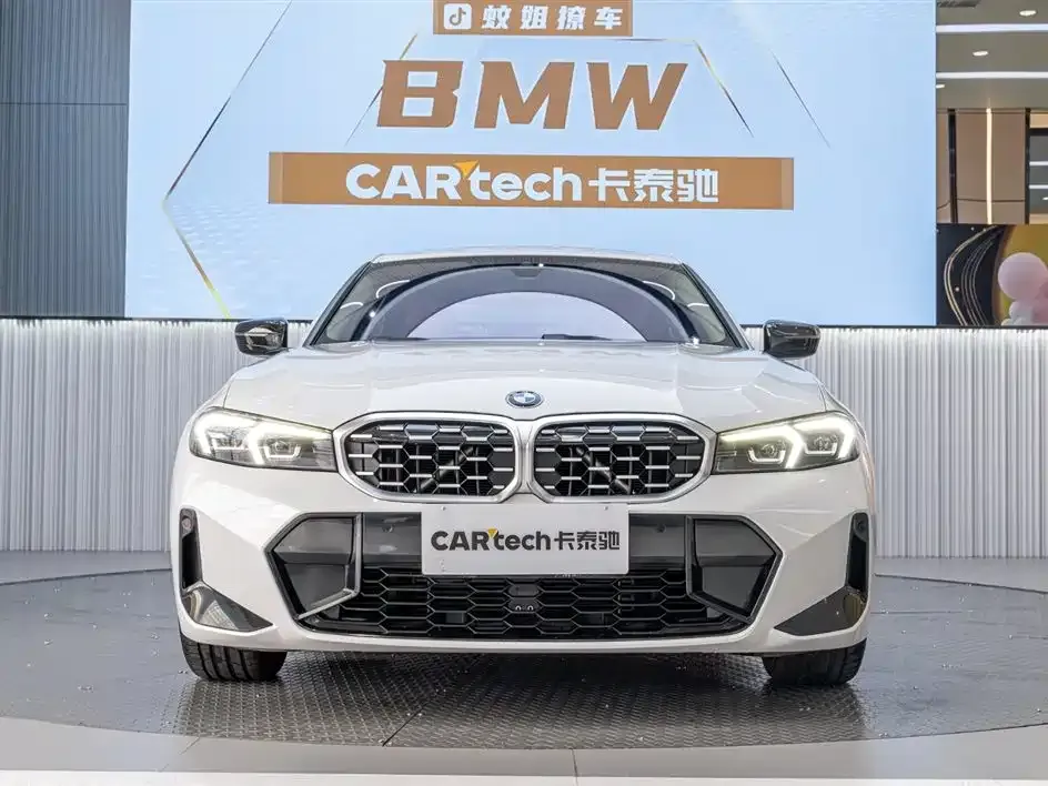 BMW 3 Series — фото 1