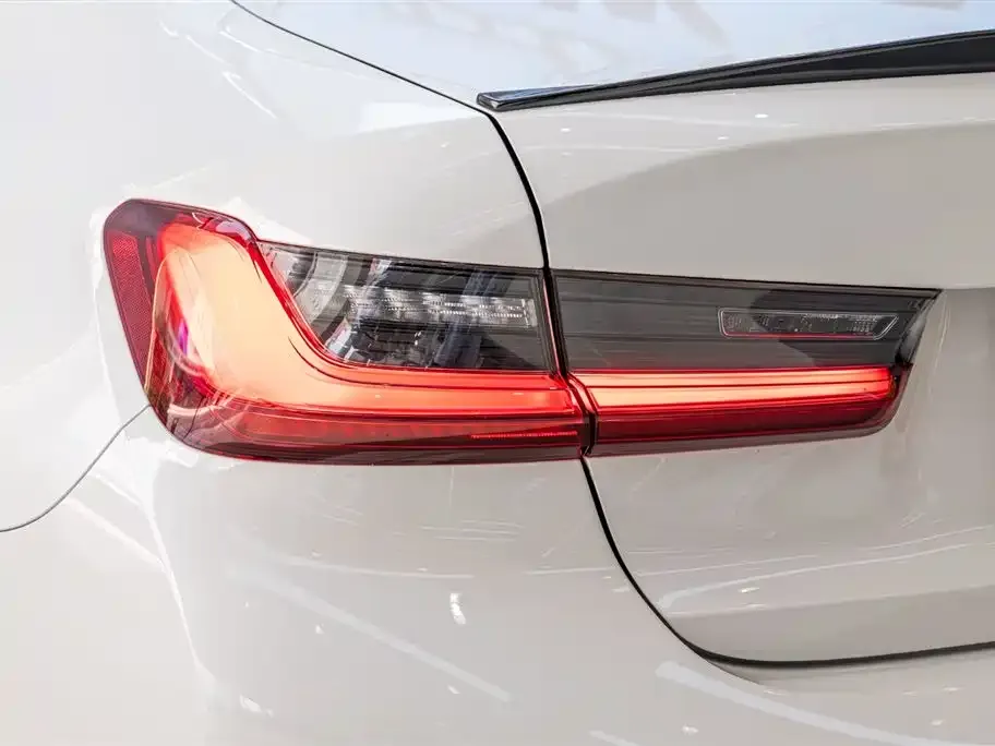 BMW 3 Series — фото 9