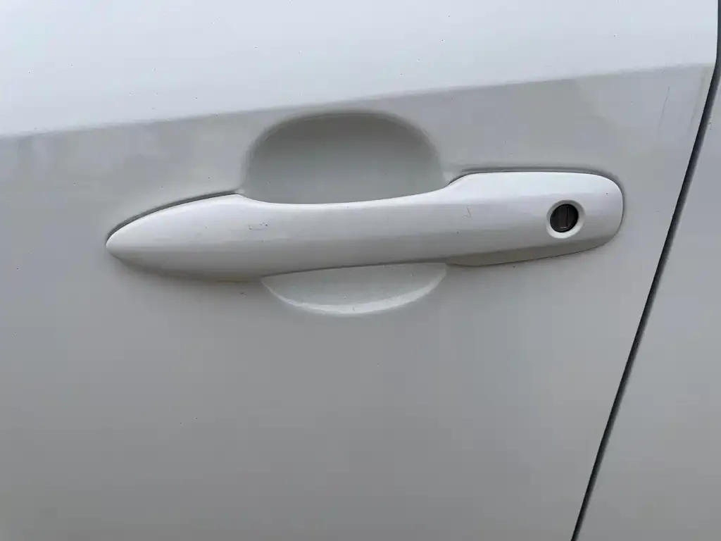 Toyota Corolla — фото 3