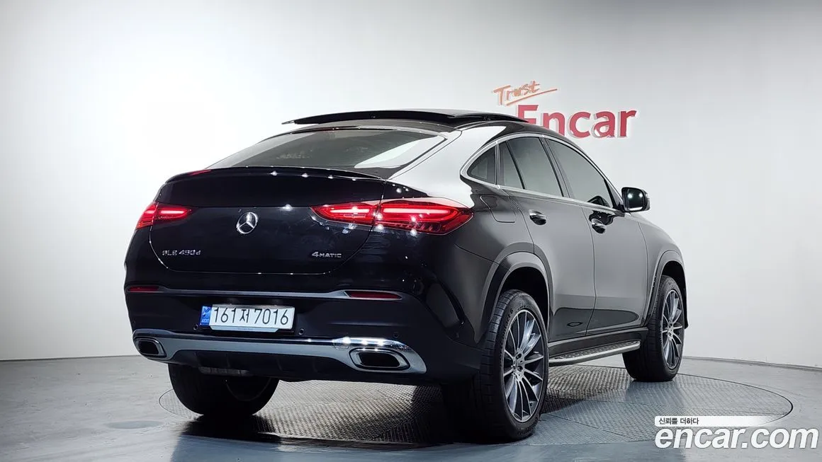 Mercedes-Benz GLE-Class — фото 4