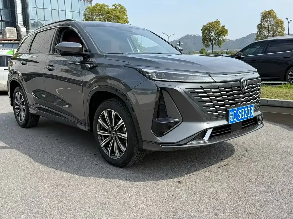Changan CS75 PLUS — фото 5