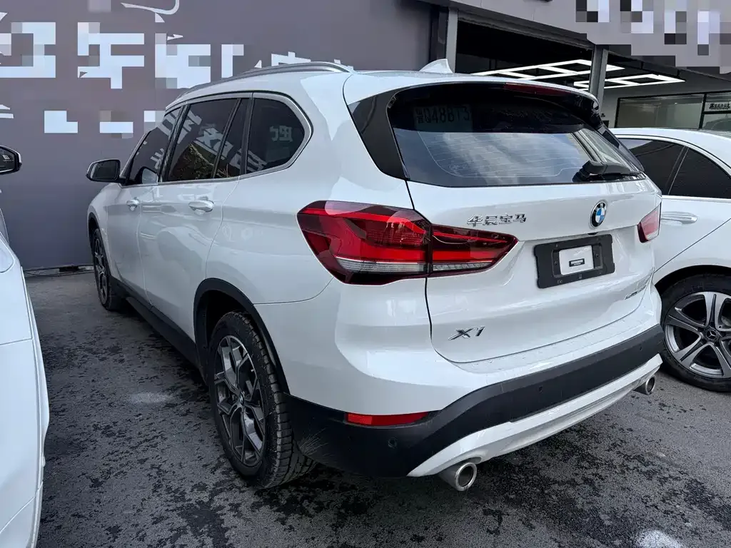 BMW X1 — фото 4