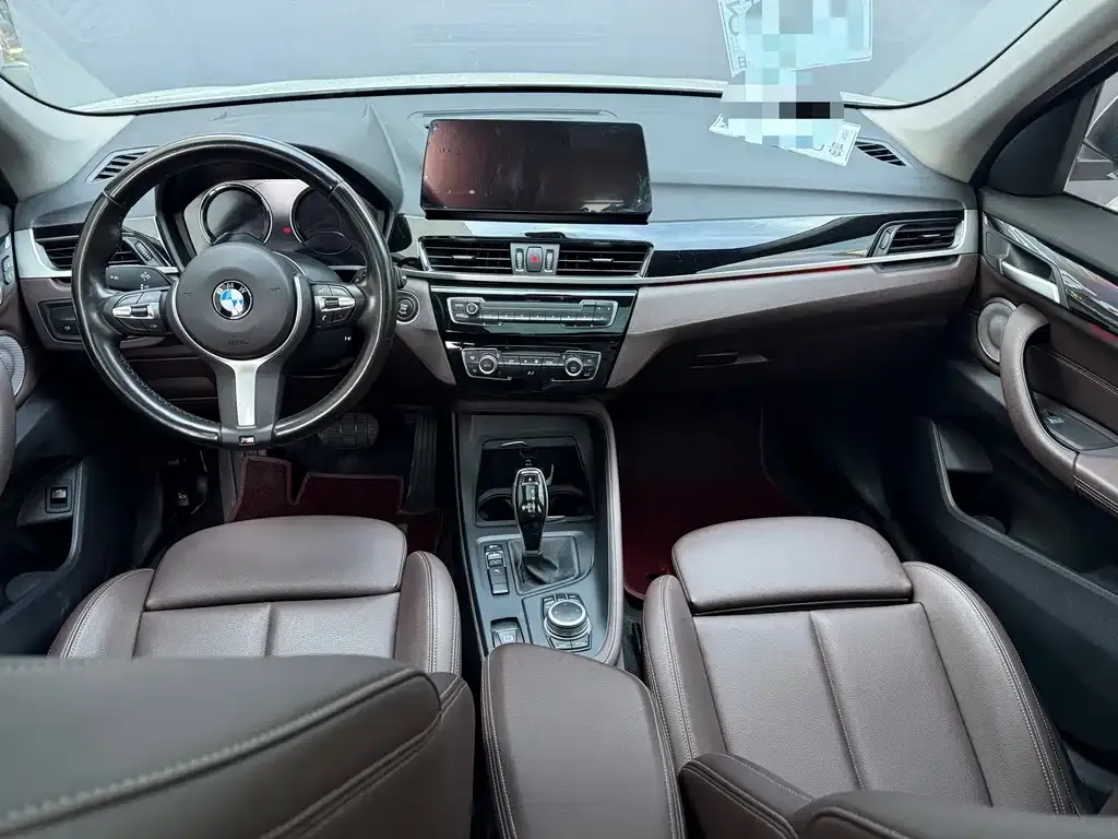 BMW X1 — фото 2