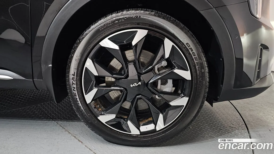 Kia Sorento — фото 5