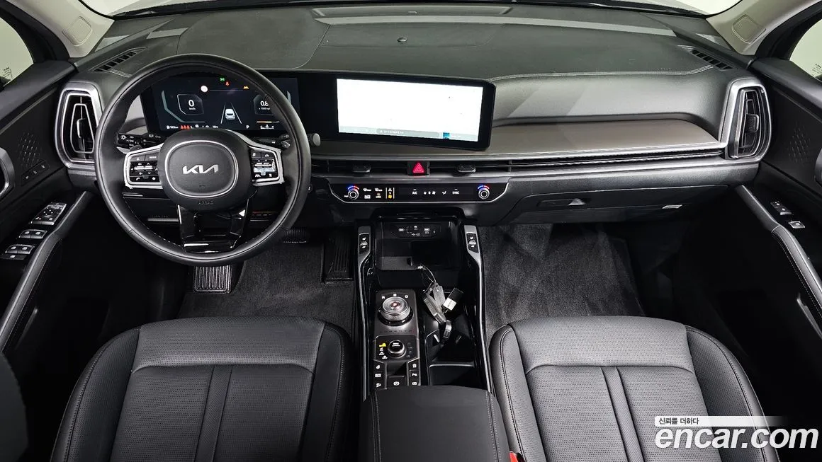 Kia Sorento — фото 9