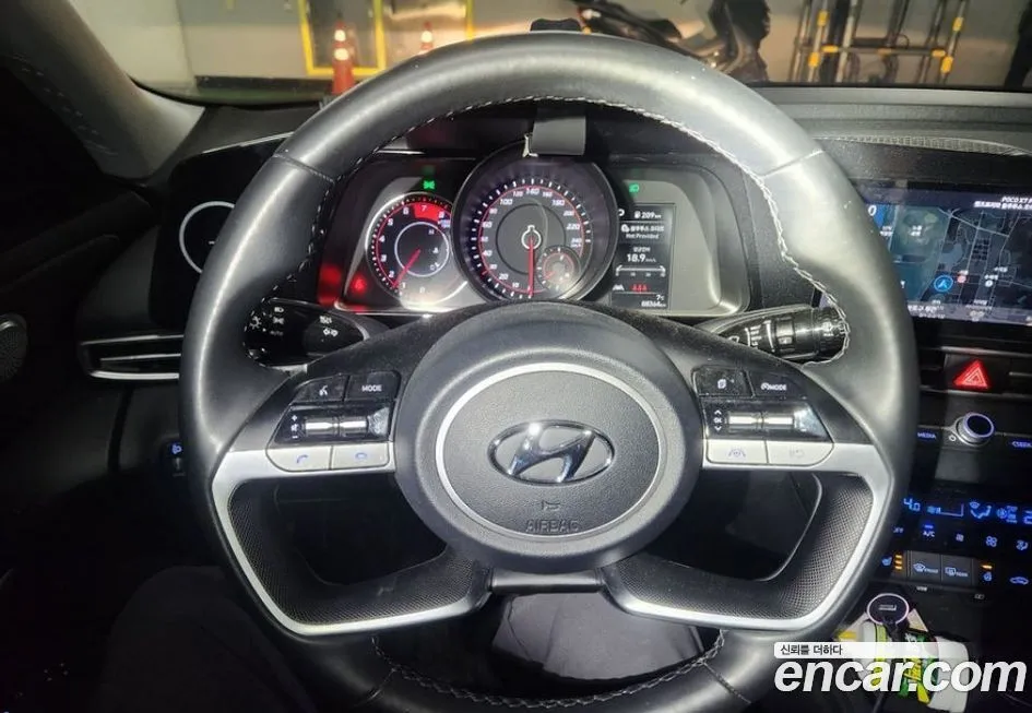 Hyundai AVANTE — фото 7