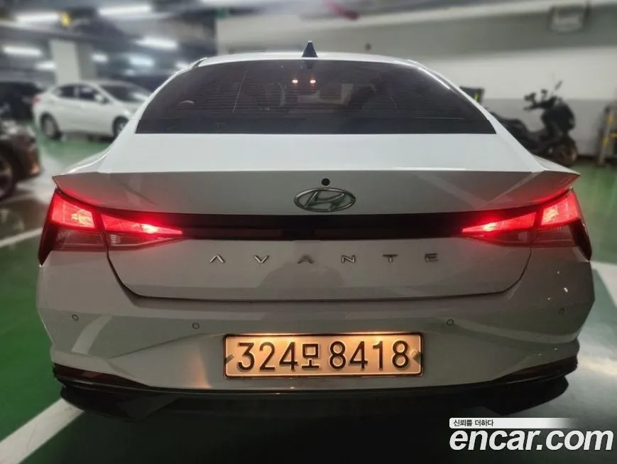 Hyundai AVANTE — фото 2