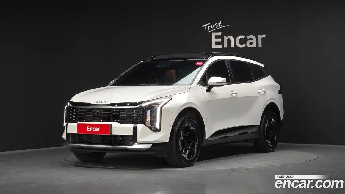 Kia Sportage — фото 1