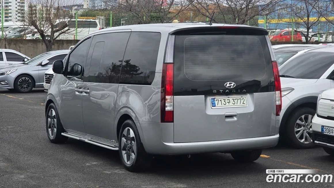 Hyundai Staria — фото 6