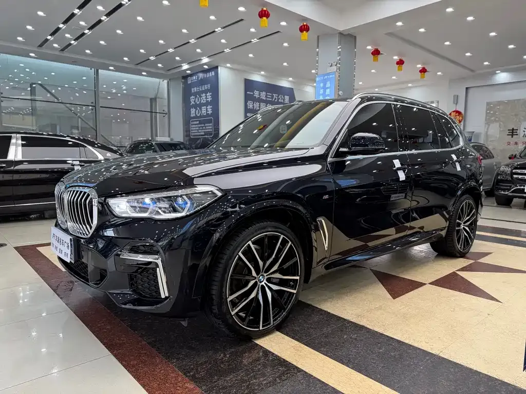 BMW X5 — фото 1