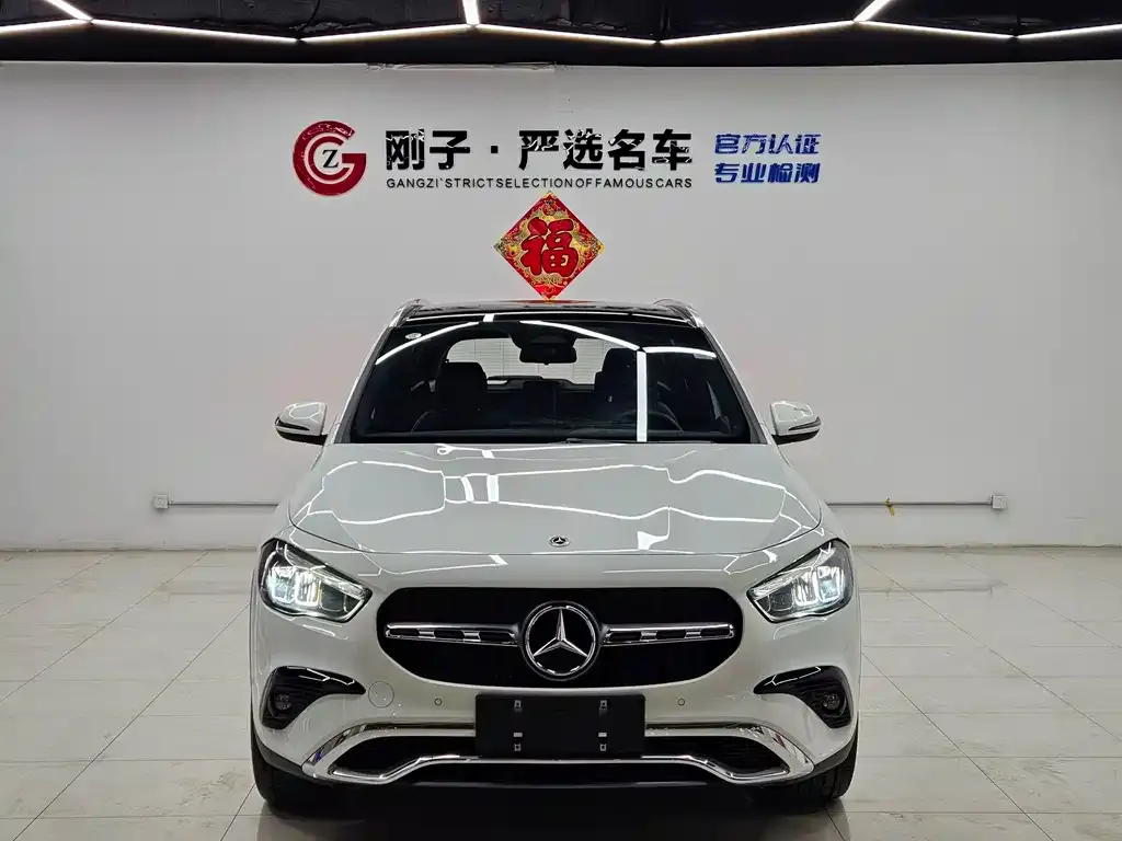 Mercedes-Benz GLA — фото 5