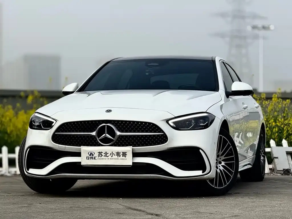 Mercedes-Benz C-Class — фото 1