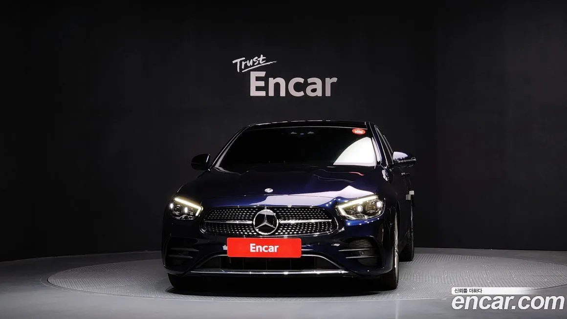 Mercedes-Benz E-Class — фото 10