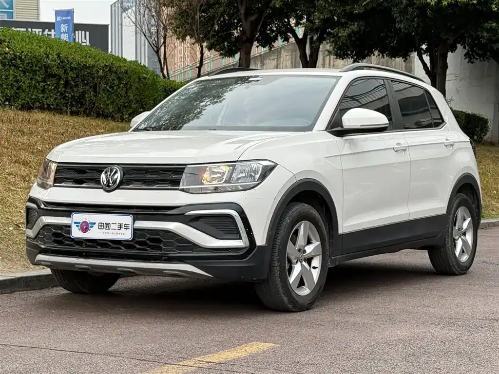 Volkswagen T-Cross — фото 1