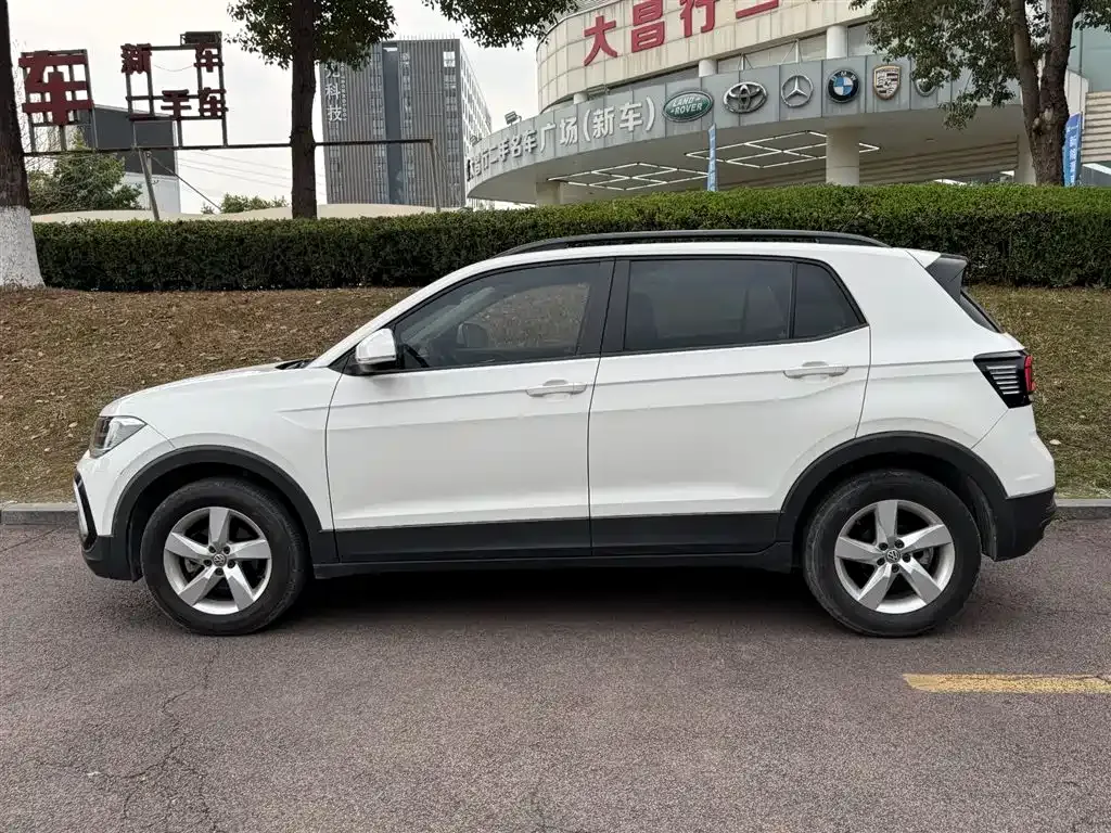 Volkswagen T-Cross — фото 6