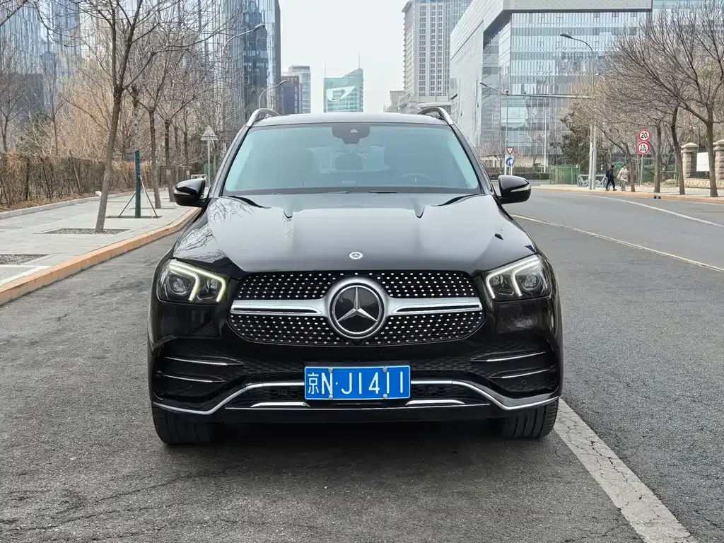 Mercedes-Benz GLE — фото 10