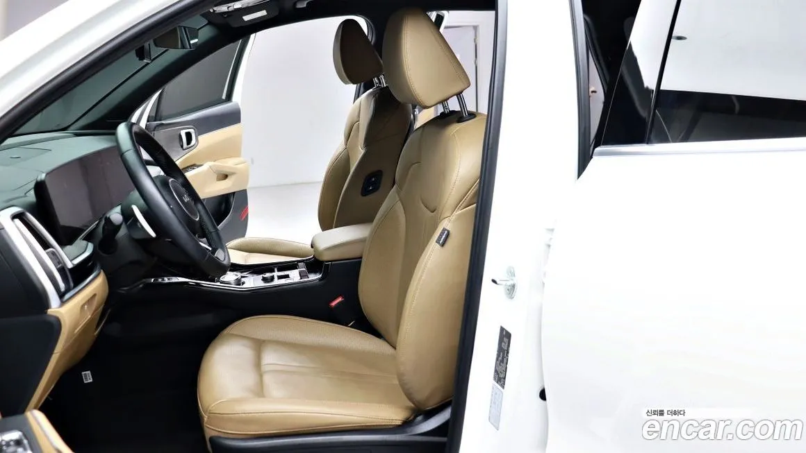 Kia Sorento — фото 5