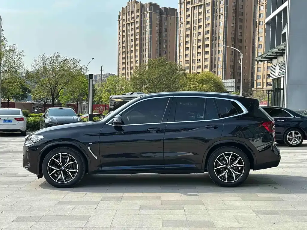 BMW X3 — фото 9