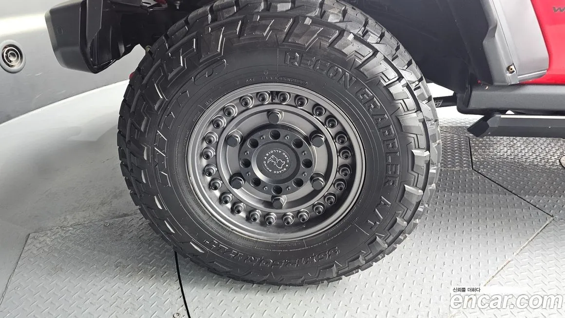 Jeep Wrangler — фото 6