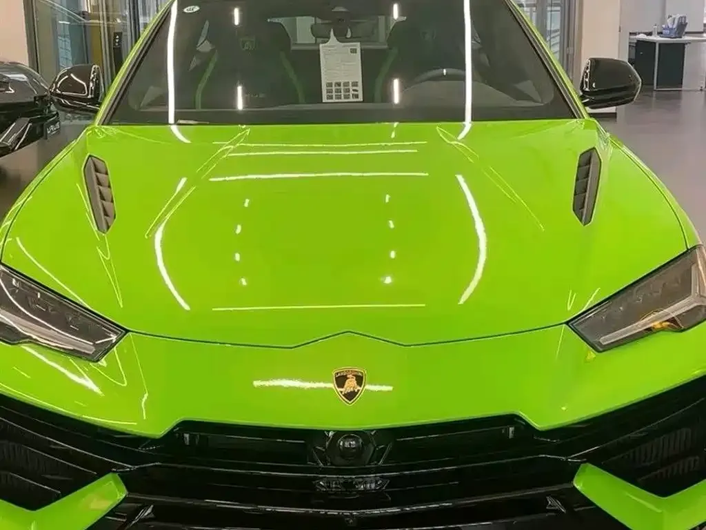 Lamborghini Urus — фото 2
