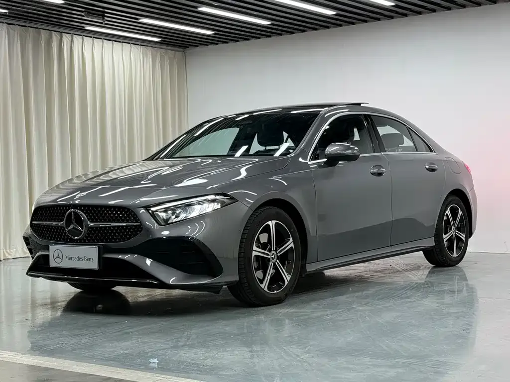 Mercedes-Benz A-Class — фото 1